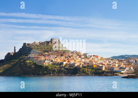 Castelsardo è una cittadina turistica e comune in Sardegna, Italia, situato nel nord-ovest dell'isola in provincia di Sassari, all'estremo orientale Foto Stock