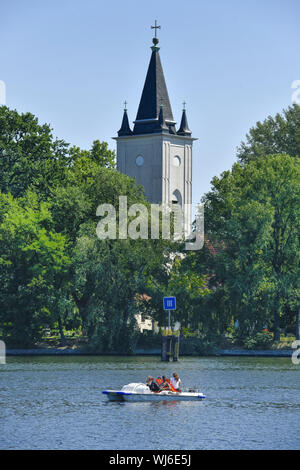 Alt-Stralau, Berlino, Germania, villaggio chiesa, Friedrich di grove, Friedrichshainer, Friedrich boschetto del monte Croce, penisola, chiesa, la Sprea, str Foto Stock