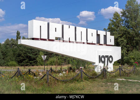 Pripjat città segno limite nel 2019, Ucraina Foto Stock