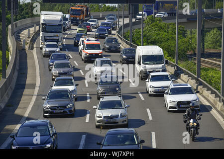 Auto, autostrada, automobili, traffico, Berlino, Charlottenburg-Wilmersdorf, in Germania, città autostrada, anello di città, ingorghi di traffico, si arresta, Street, strada, traffico, Foto Stock