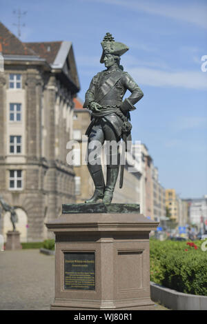 Berlino, bronzo, il monumento in bronzo, bronzo figura, fusione in bronzo, fusione in bronzo, monumento, Germania, Friedrich Wilhelm von Seydlitz, generale, medio, Mo Foto Stock
