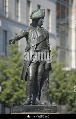 Berlino, bronzo, il monumento in bronzo, bronzo figura, fusione in bronzo, fusione in bronzo, monumento, in Germania, in generale, maresciallo di campo, Jakob von Keith, medio, Mo Foto Stock