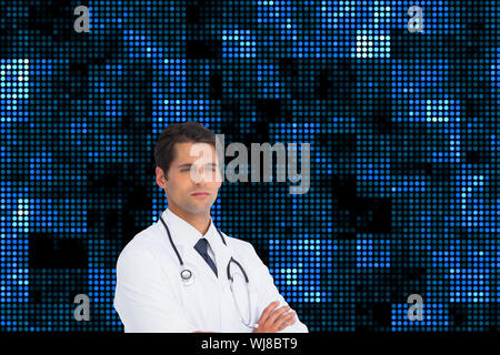 Immagine composita di grave medico con le braccia incrociate Foto Stock