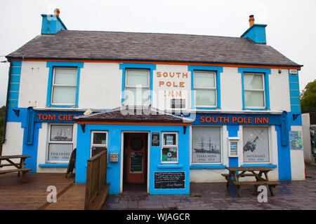 Il polo sud Inn, pub di proprietà di esploratore polare Tom Crean, Annascaul, penisola di Dingle, Co. Kerry, Irlanda. Foto Stock