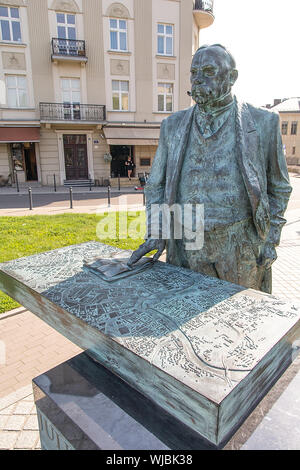 Un monumento di Juliusz Leo a Podgorze district a Cracovia (Polonia) Foto Stock