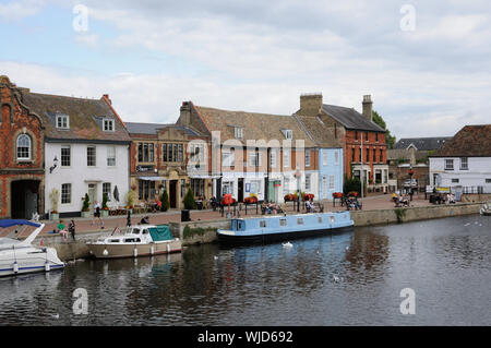 Visualizzare il Quay, St Ives, Cambridgeshire Foto Stock