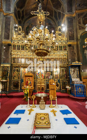 Interno della chiesa di Sant Antonio Chiesa, il più antico edificio religioso mantenuto nel suo aspetto originale in Bucarest. La Romania Foto Stock