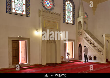 Il XVI secolo Banya Bashi Moschea, eretta durante il periodo dell'impero ottomano. Sofia, Bulgaria Foto Stock