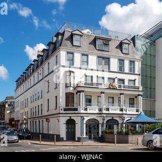 Il Royal Yacht Hotel, bilancia, St Helier, Jersey, Isole del Canale. JE2 3NF Foto Stock