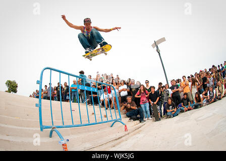 PîVOA de Varzim, Portogallo - 28 agosto: Paulo Franco 'Chuva' durante la seconda fase della nazionale di skateboard a circuito '09/10 sulla luglio 12, 2010 in P-vo Foto Stock