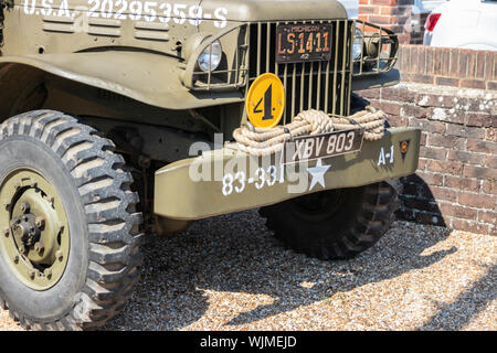 La parte anteriore di una seconda guerra mondiale American jeep, un vintage veicolo di guerra Foto Stock