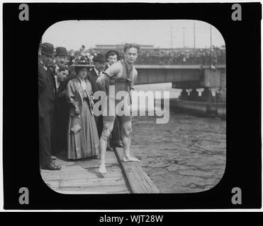 Houdini salti dal ponte di Harvard, Boston, Massachusetts / John H. Thurston, stereopticons Foto Stock