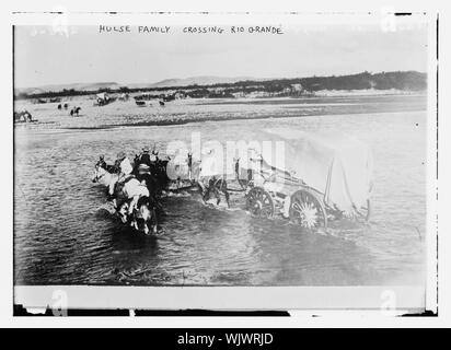 Hulse famiglia attraversando il Rio Grande Foto Stock
