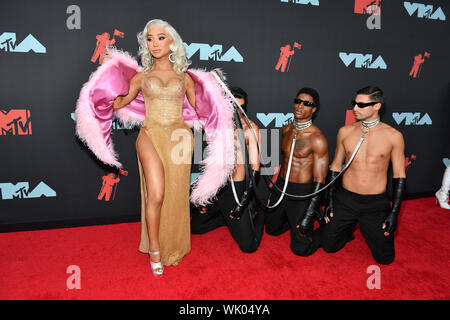 Nikita Dragun assiste il 2019 MTV Video Music Awards presso il Centro Prudential su agosto 26, 2019 a Newark, New Jersey. Foto Stock