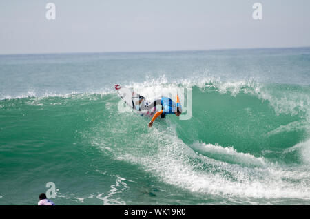 PENICHE, Portogallo - 17 Ottobre : Grabriel Medina (BRA) durante il Rip Curl Pro Portogallo, Ottobre 17, 2013 in Peniche, Portogallo Foto Stock