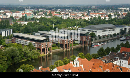 Lubecca, Germania - 07 26 2015 - Vista aerea della città vecchia, la bella architettura, giornata di sole Foto Stock