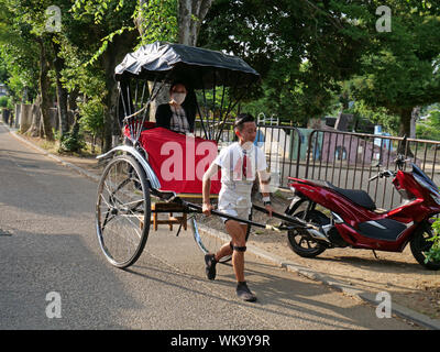 Giappone - Foto di Sean Sprague Arashiyama, Kyoto. Il Rickshaw. Foto Stock