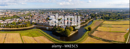 Den Bosch con Het Bossche Broek dall'aria Foto Stock