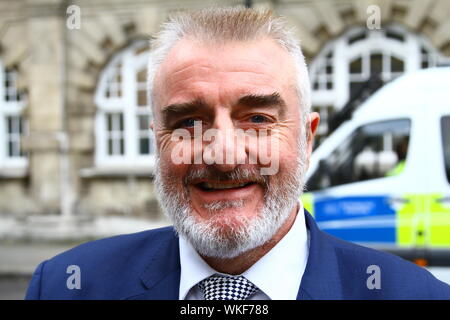 TOMMY SHEPPARD MP raffigurato all College Green, WESTMINSTER, LONDON, Regno Unito il 3 settembre 2019. TOMMY è un partito nazionale scozzese politico e membro del parlamento di Edimburgo a est. Egli è il portavoce per l'Ufficio di gabinetto nella casa di Commons. SCOTTISH politici. I politici britannici. MPS. Foto Stock