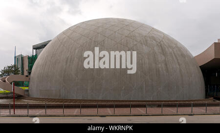 A forma di uovo edificio a cupola il Museo dello Spazio di Hong Kong Foto Stock