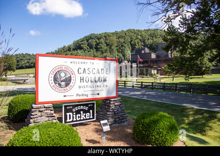 Tullahoma, Tennessee - 28 Agosto 2019 : Ingresso cartello fuori George Dickel, cavo a cascata Tennessee whiskey company in Tullahoma rurale, TN. Foto Stock