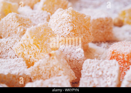 Un assortimento di delizie Turche barre (rivestite con zucchero caramella morbida) Foto Stock