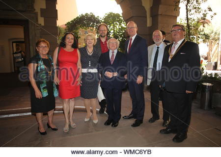 Presidente Michael D Higgins visite Würzburg con una delegazione irlandese come Brexit cresce brutto Foto Stock