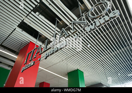 KALININGRAD, RUSSIA - circa maggio, 2018: Ristorante Italiano Accedi Khrabrovo Aeroporto. Foto Stock