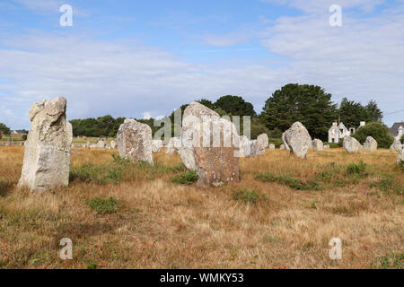 Alignements de Carnac, Alignements du Menec - file di menhir - pietre permanente - il più grande sito megalitico nel mondo Foto Stock