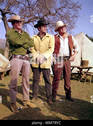 Michael Landon, Pernell Roberts, Dan Blocker, 'Bonanza' circa (1964) Riferimento File # 33848-597THA Foto Stock