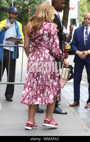 NEW YORK, NY- 05 settembre: Wendy Williams in vista di promuovere la nuova stagione del suo talk show di New York il 05 settembre 2019. Credito: RW/MediaPunch Foto Stock