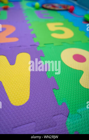 Schiuma tappetino flor per bambini Foto Stock