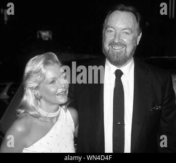 ***FILE FOTO*** Carol Lynley è passato a 77 anni di età. Carol Lynley e Jack Haley Jr il 1 settembre 1985 a New York City. Credito: Walter McBride/MediaPunch Foto Stock