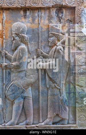 Rilievo, Palazzo Apadana, Persepolis, il cerimoniale di capitale dell impero Achemenide, far Provincia, Iran Foto Stock