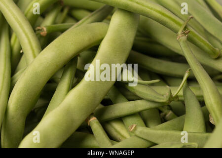 Pila di cera verde fagioli, close up Foto Stock