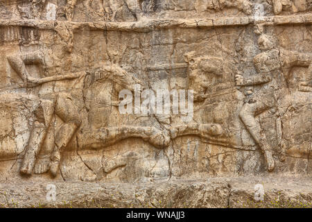 Sassanide rilievo, Naqsh-e Rostam, necropoli, far Provincia, Iran Foto Stock