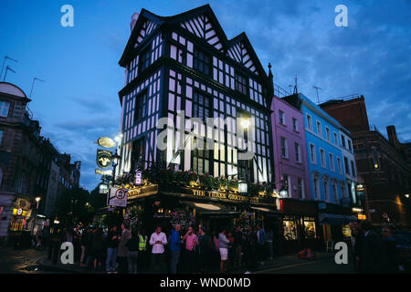 Soho pub di notte Foto Stock