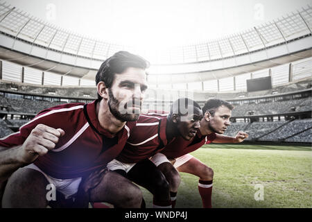 Immagine composita di diversi giocatori di rugby sul campo Foto Stock