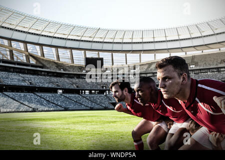 Immagine composita di diversi giocatori di rugby sul campo Foto Stock