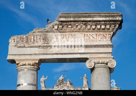 Catania - il dettaglio dalle rovine di anfiteatro romano di Catania. Foto Stock