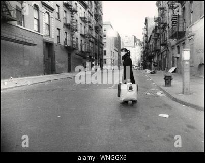 Sconosciuto che il Paradiso Anno : 1984 USA Direttore : Jim Jarmusch Eszter Balint Foto Stock