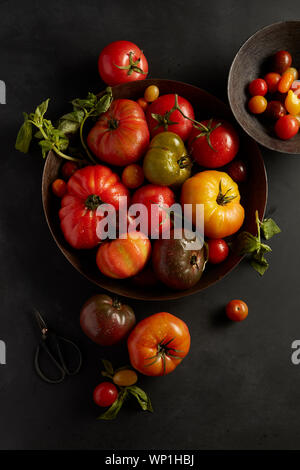Cimelio di freschi pomodori Foto Stock