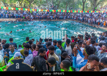 Timkat celebrazione presso Fasilides' vasca da bagno in Gondar Foto Stock