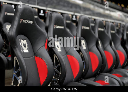 Vista generale davanti al Cielo lega Bet One corrispondono a Stadium MK, Milton Keynes. Foto Stock