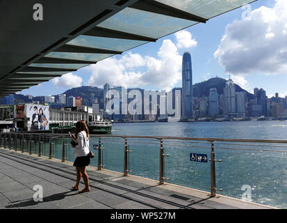 Pechino, Cina. Il 27 agosto, 2019. Foto scattata su agosto 27, 2019 mostra paesaggio vicino alla città di Porto di Hong Kong, Cina del sud. Credito: Li pista/Xinhua/Alamy Live News Foto Stock