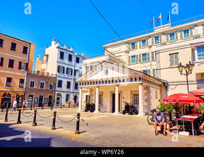 Convento posto, colloquialmente nota a Gibilterra come numero 6, il quartier generale di Sua Maestà il governo di Gibilterra, Regno Unito Foto Stock