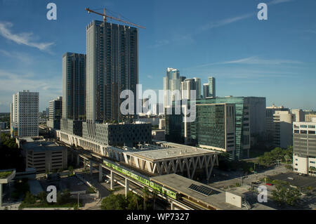 Vergine MiamiCentral stazione e U.S. Courthouse vista in Downtown Miami, Florida Foto Stock