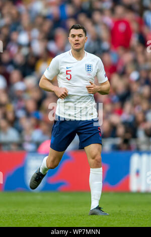 Londra, Regno Unito. 07Th Sep, 2019. Michael Keane di Inghilterra durante la UEFA 2020 Campionato Europeo il qualificatore match tra Inghilterra e la Bulgaria allo Stadio di Wembley a Londra, Inghilterra il 7 settembre 2019. Foto di Salvio Calabrese. Solo uso editoriale, è richiesta una licenza per uso commerciale. Nessun uso in scommesse, giochi o un singolo giocatore/club/league pubblicazioni. Credit: UK Sports Pics Ltd/Alamy Live News Foto Stock