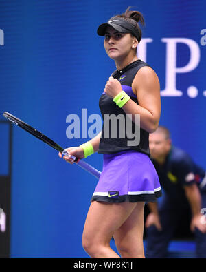 Flushing NY, STATI UNITI D'AMERICA. 07Th Sep, 2019. Serena Williams Vs Bianca Andreescu durante la donna finali su Arthur Ashe Stadium dell'USTA Billie Jean King National Tennis Center il 7 settembre 2019 nel lavaggio Regina Credito: Mpi04/media/punzone Alamy Live News Foto Stock