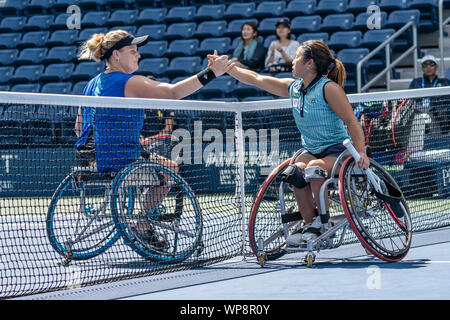 Yuri Kamiji del Giappone sconfigge Aniek Van Koot dei Paesi Bassi nei quarti di finale della sedia a rotelle Donne Singoli al 2019 US Open Tennis in New York New York, Stati Uniti d'America. Credito: Paolo J Sutton/NCP/AFLO/Alamy Live News Foto Stock